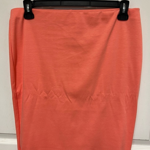 Ssoulm Vibrant Coral Pencil Skirt - Picture 2 of 10